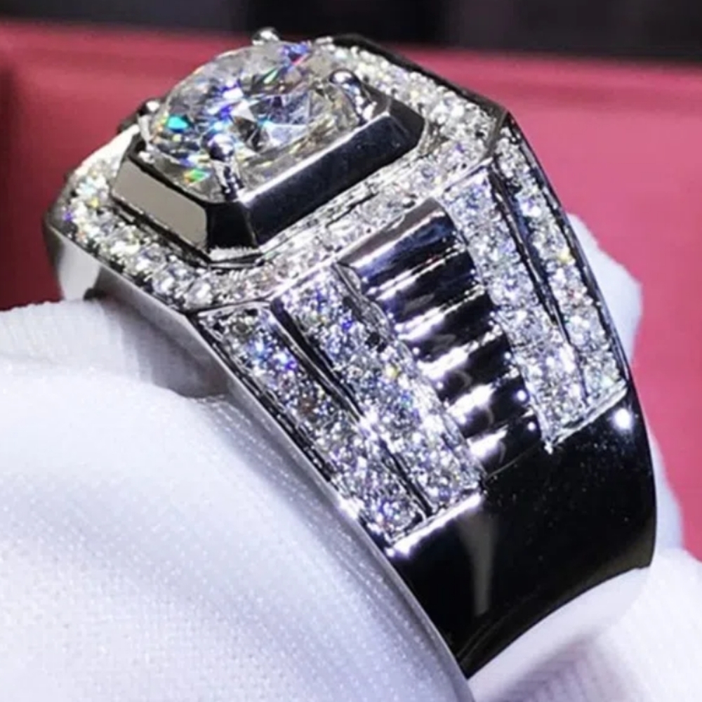MENS ROUND CUT SIGNITY DIAMOND PINKY RING - Picture 3 of 3